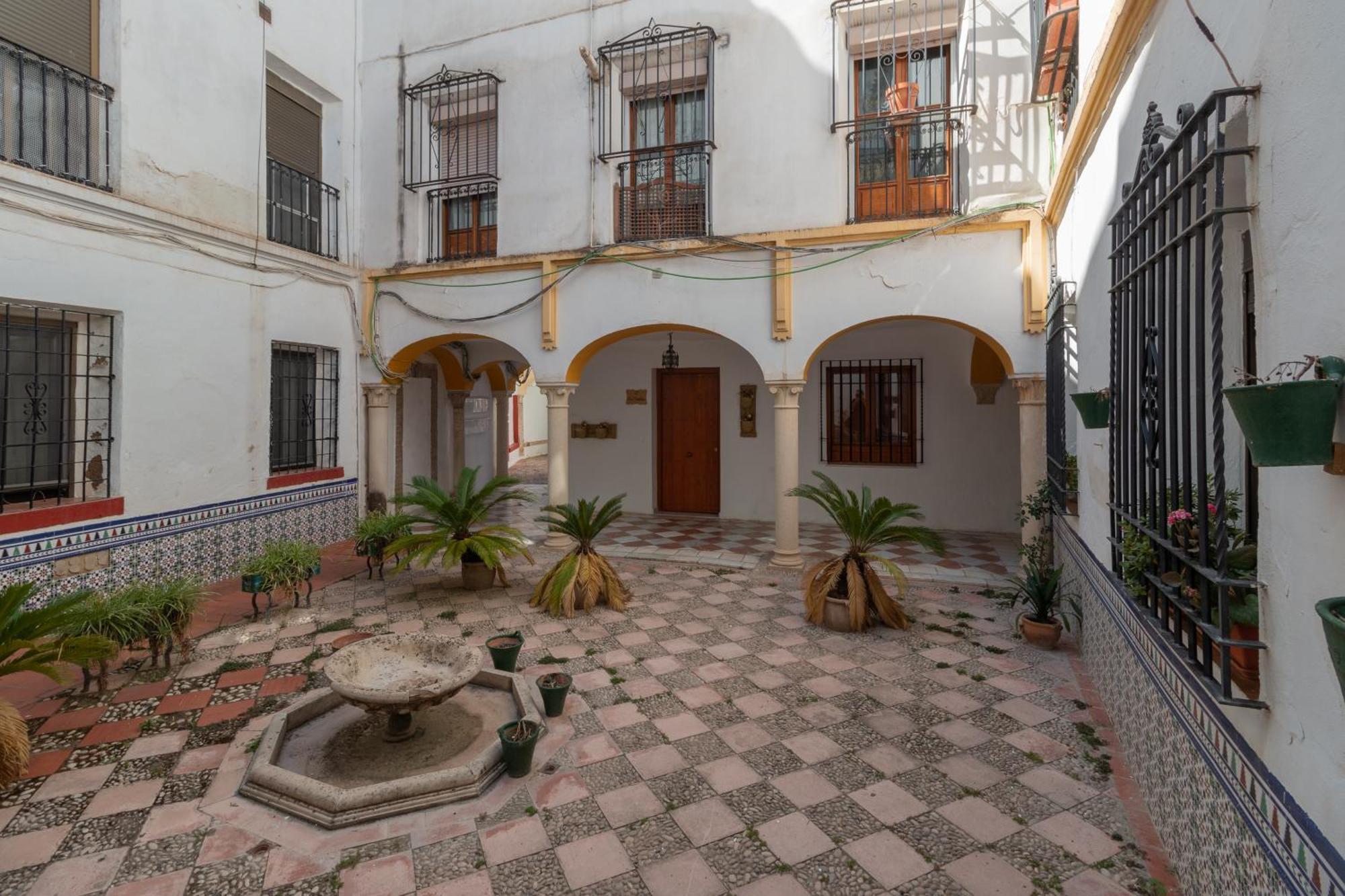 Luxury El Patio De La Juderia Apartment Кордоба Екстериор снимка